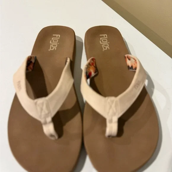Flojos Tan and Cream Sandals - Picture 2 of 2